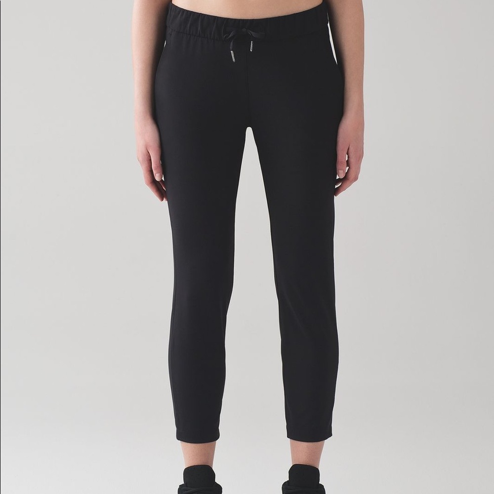 Lululemon On the Fly Pant